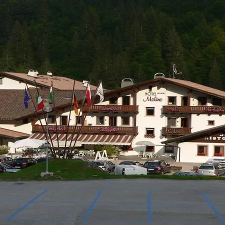 Molino Otel 4*